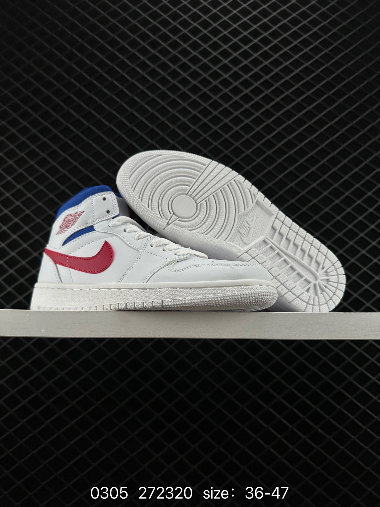 Nike Air Jordan 1 Retro High OG”Black/White“